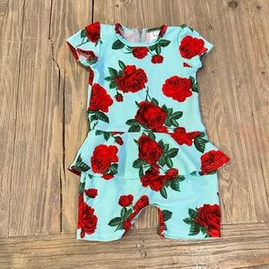 Girls romper sz 2/3t like new